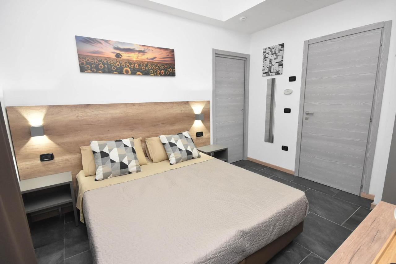 Hotel Crisvan 리미니 외부 사진