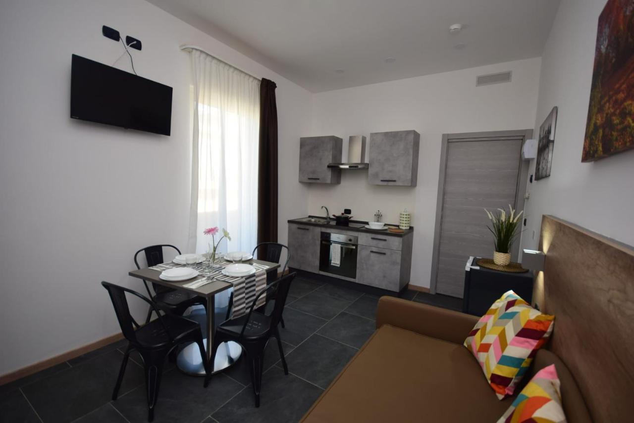 Hotel Crisvan 리미니 외부 사진